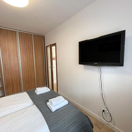 Al-Dom Apartament Ogrodowa Bocianie Gniazdo Z Garazem Kolobrzeg Ngoại thất bức ảnh