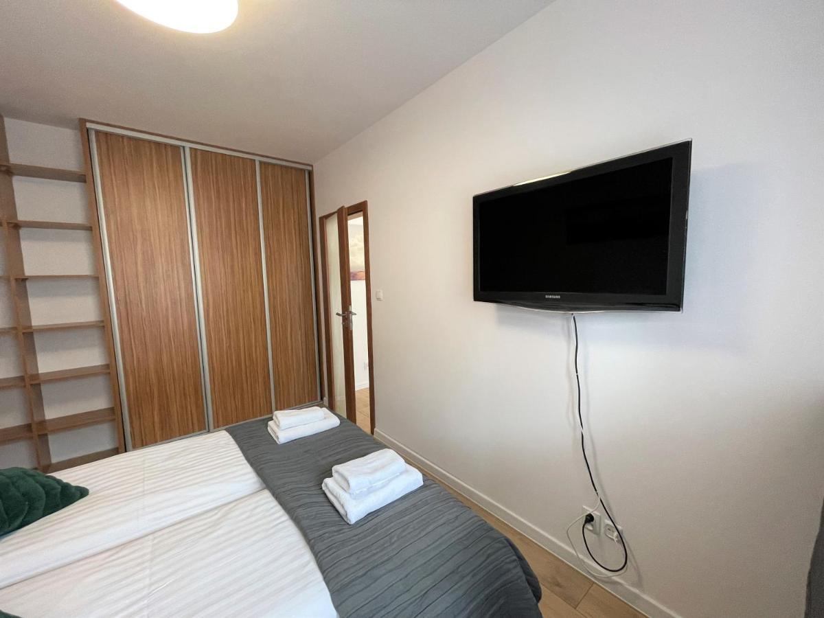Al-Dom Apartament Ogrodowa Bocianie Gniazdo Z Garazem Kolobrzeg Ngoại thất bức ảnh